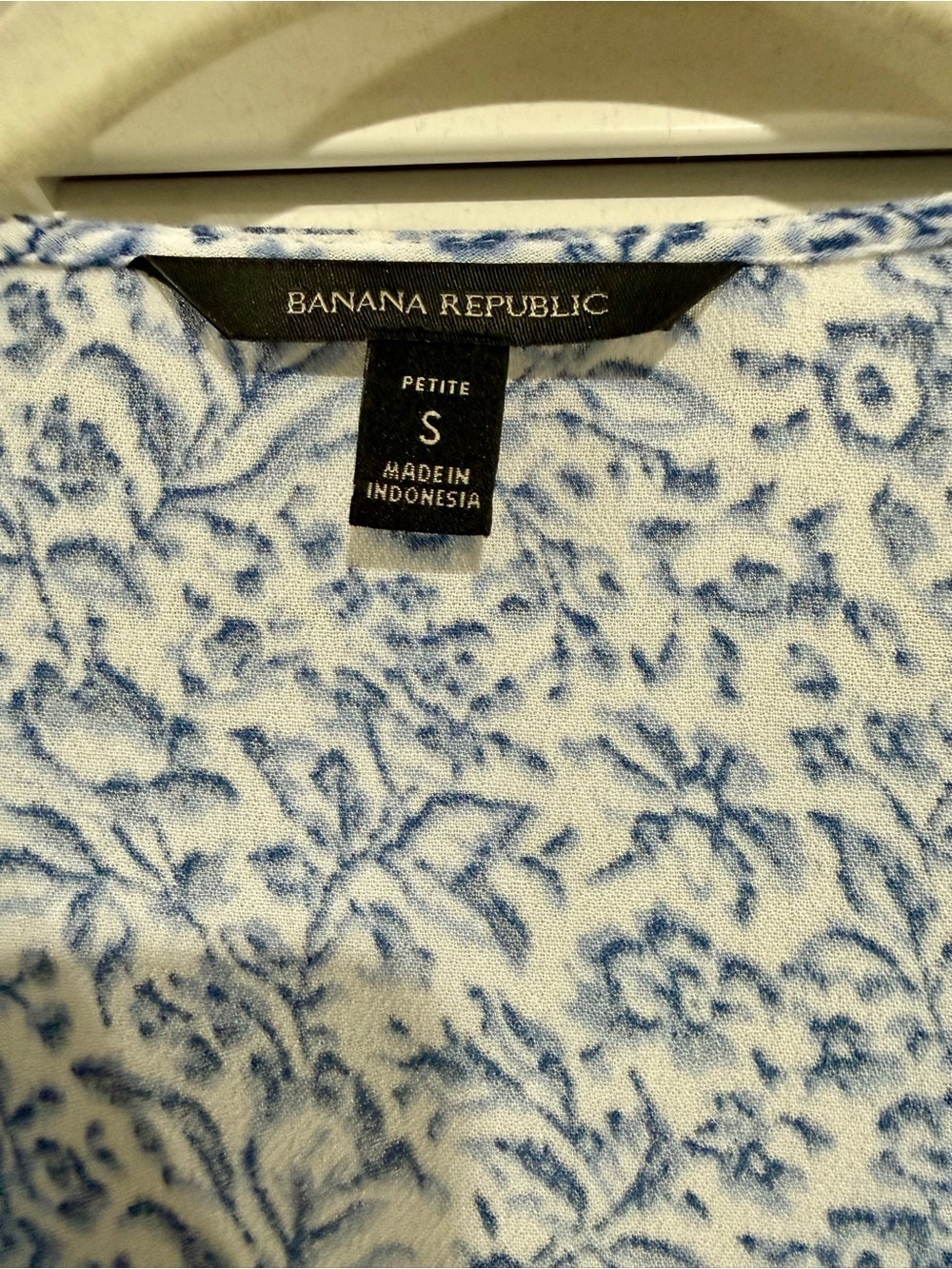 Banana Republic Petite 2-Piece Blue & White Floral Set - Petite Small / 8 - Picture 7 of 10